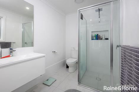 Property photo of 32 Jumbuck Drive Gobbagombalin NSW 2650