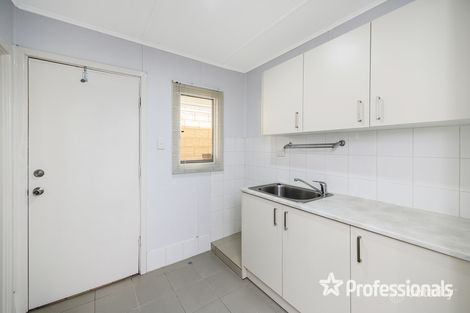 Property photo of 33 Wardlow Way Balga WA 6061
