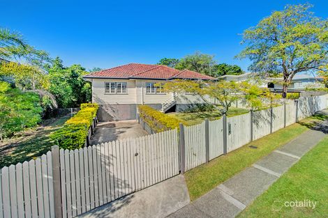 Property photo of 94 Sterculia Avenue Holland Park West QLD 4121