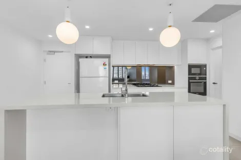 194/93 Sheehan Ave, Hope Island, QLD 4212