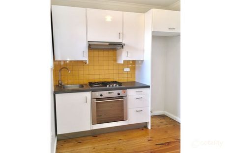 2/53 Hanover St, Brunswick, VIC 3056