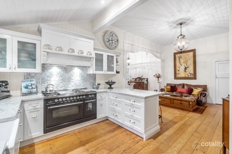 Property photo of 86 Waterview Avenue Wynnum QLD 4178