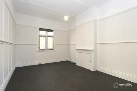 Property photo of 12 Dreadnought Street Roselands NSW 2196