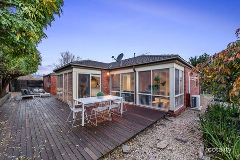 Property photo of 7 James Court Hillside VIC 3037