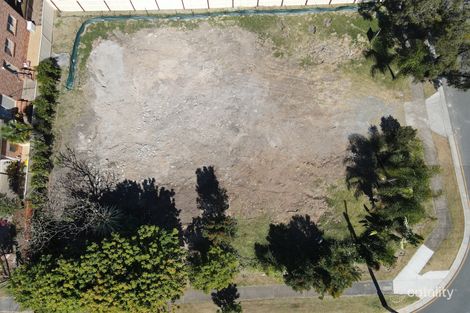 128 Johnston St, Southport, QLD 4215