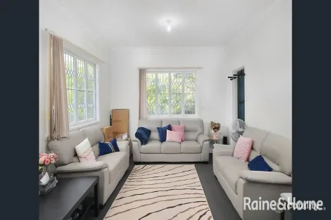 Contact Agent For Address, Mount Gravatt, QLD 4122