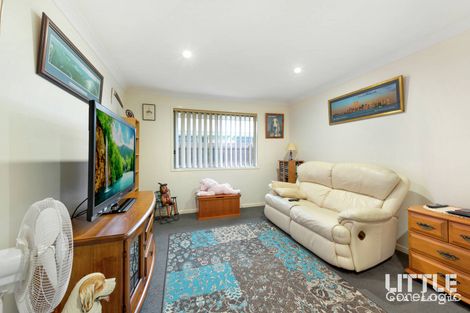 Property photo of 40 Hasemann Crescent Upper Coomera QLD 4209