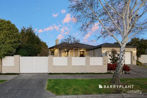 6 Kimbolton Dr, Lysterfield, VIC 3156