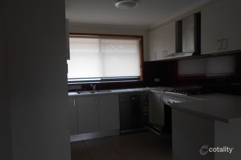 Property photo of 69 Gleneagles Drive Endeavour Hills VIC 3802