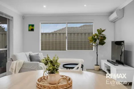 Property photo of 3B Rosinski Circle Tapping WA 6065