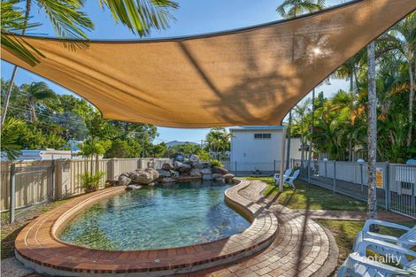 Property photo of 2/6-10 Palm Street Holloways Beach QLD 4878