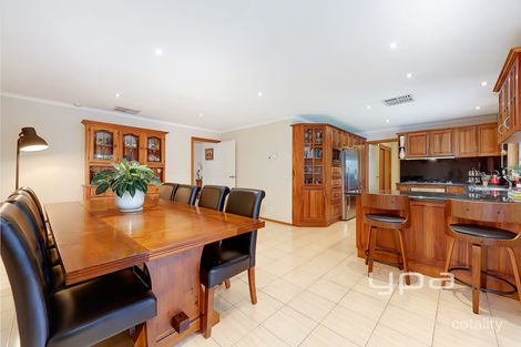 Property photo of 16 Gabrielle Crescent Gladstone Park VIC 3043
