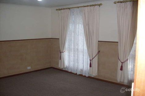 Property photo of 16 Turtur Court Golden Grove SA 5125