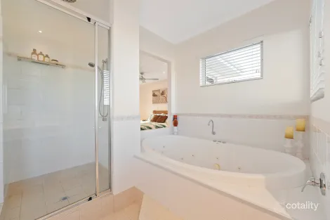 Property photo of 6 Cardiff Place Warnbro WA 6169