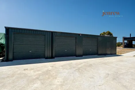 Property photo of 3 Bower Circuit Heybridge TAS 7316