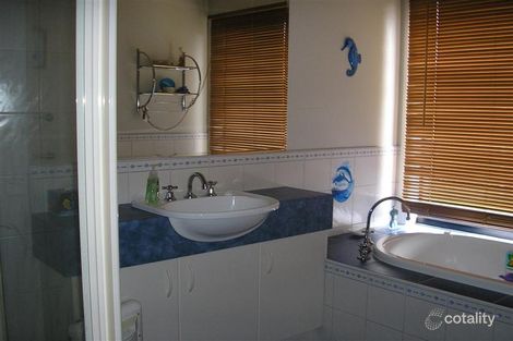 Property photo of 46 Jacksons Creek Way Gisborne VIC 3437