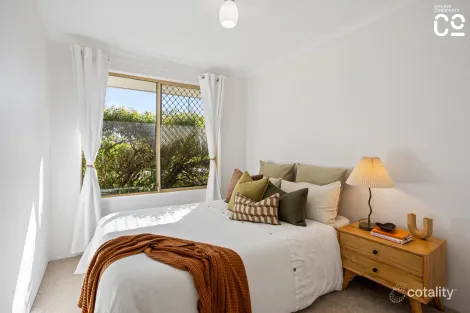 Property photo of 18 Likely Place Stratton WA 6056