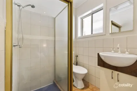 Property photo of 10/36 Lillimur Road Ormond VIC 3204