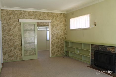 Property photo of 679 Pemberton Street Albury NSW 2640