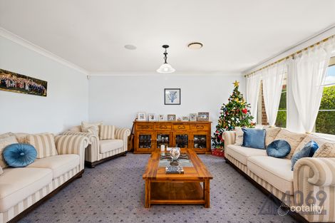 Property photo of 36 Crestwood Place Moggill QLD 4070