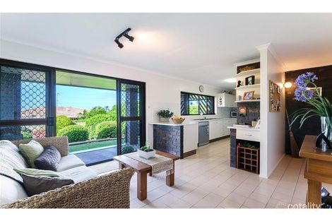 Property photo of 2 Bayview Terrace Qunaba QLD 4670