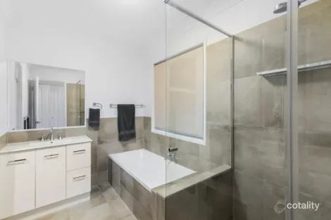 Property photo of 6/9 Kingia Court Burleigh Heads QLD 4220