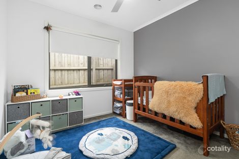 Property photo of 19 Gleeson Court Langwarrin VIC 3910