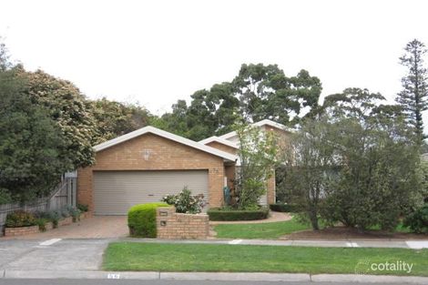 56 Quarry Hills Dr, Berwick, VIC 3806