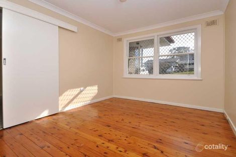 Property photo of 4 St Fagans Parade Rutherford NSW 2320