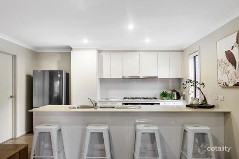 Property photo of 139 Spriggs Drive Croydon VIC 3136