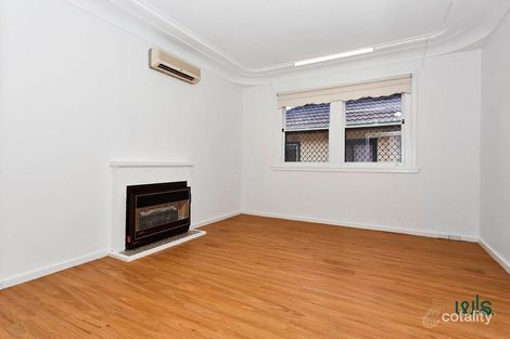 Property photo of 31 Delauret Square Waratah West NSW 2298