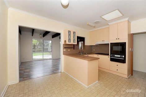 Property photo of 10 Moomba Avenue Seaford VIC 3198