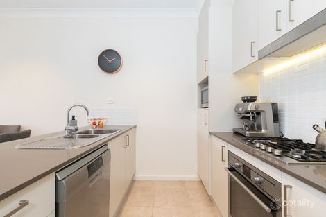 Property photo of 37/1 Arthur Blakeley Way Coombs ACT 2611