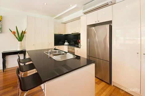 Property photo of 4/521 Hampton Street Hampton VIC 3188