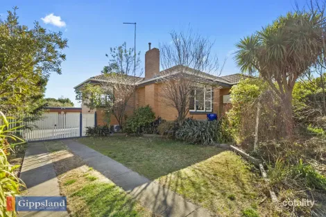11 Henry St, Maffra, VIC 3860