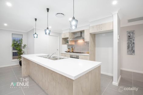 Property photo of 9 Commonwealth Street North Kellyville NSW 2155