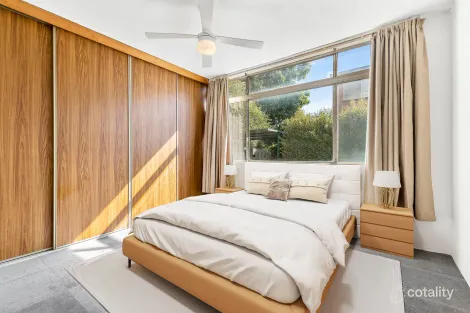 Property photo of 2/5 Bortfield Drive Chiswick NSW 2046