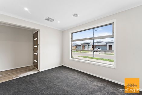 Property photo of 50 Chalcot Circuit Fraser Rise VIC 3336