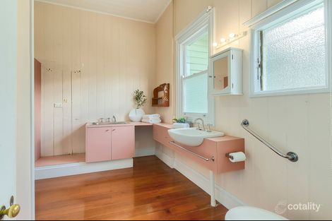 Property photo of 85 Bradley Street Spring Hill QLD 4000