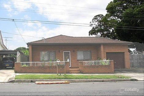 3 Charlotte Ave, Marrickville, NSW 2204