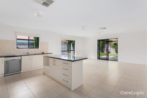 Property photo of 4 Ayesha Rise Pakenham VIC 3810