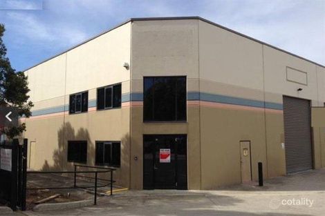 14 Bluett Dr, Smeaton Grange, NSW 2567