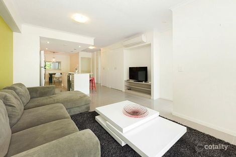 Property photo of 1/36 Kitchener Street Coorparoo QLD 4151