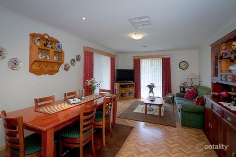 Property photo of 52 Rees Road Sunbury VIC 3429