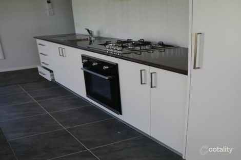 Property photo of 18 Wellesley Court Raglan NSW 2795