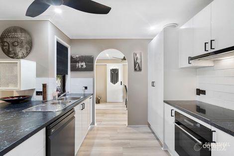 Property photo of 30 Studio Drive Oxenford QLD 4210