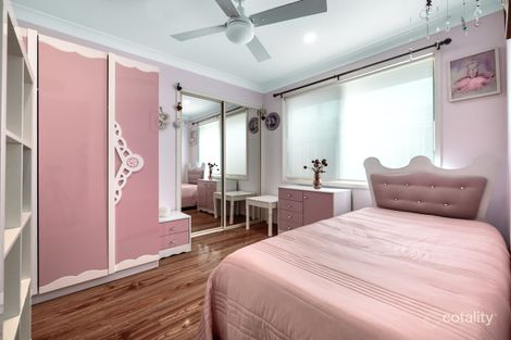 Property photo of 6 Brice Way St Helens Park NSW 2560