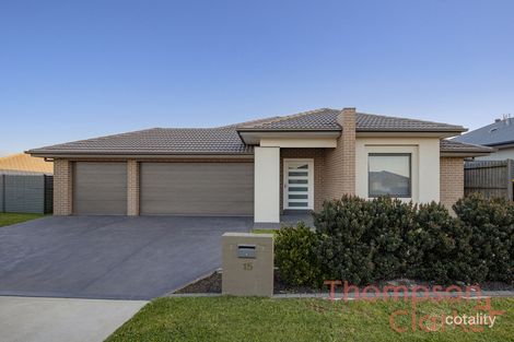 Property photo of 15 Greystones Drive Chisholm NSW 2322