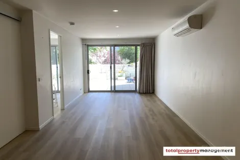 Property photo of 2/76 Leichhardt Street Griffith ACT 2603