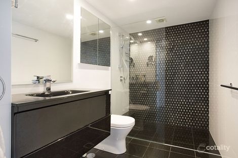 Property photo of 2203/33 T E Peters Drive Broadbeach Waters QLD 4218